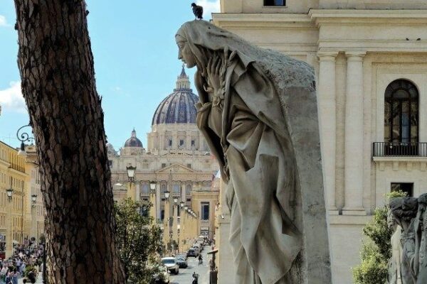 Catalina de Siena y el Papa: 650 años del regreso de Gregorio XI a Roma