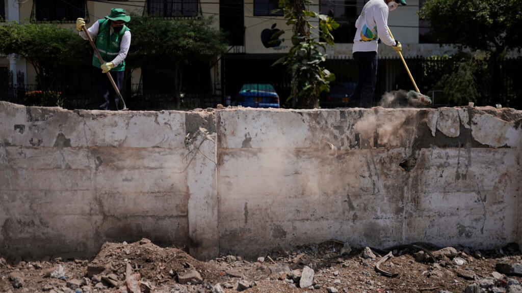 Colombia busca reactivar economías locales un mes después del terremoto