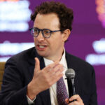 Dario Amodei, CEO de Anthropic, solicita desacelerar el desarrollo de inteligencia artificial