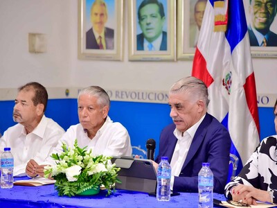 El PRD inicia contactos para formar coalición opositora de cara a las elecciones de 2028