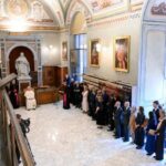 El Papa León XIV destaca la apertura cultural de la Iglesia en su visita a la Biblioteca Vaticana