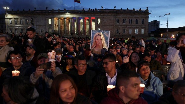 El Papa León XIV expresa su apoyo al presidente colombiano tras el terremoto