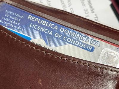 El Tribunal Constitucional declara inconstitucional vigencia reducida de licencias para mayores de 75 años