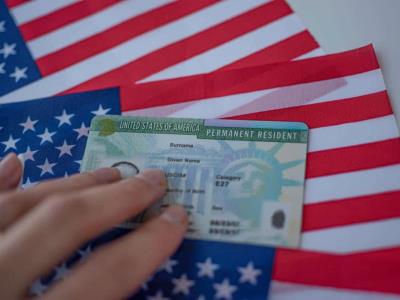 Esperas de Green Card para inmigrantes de India se extienden a 179 años