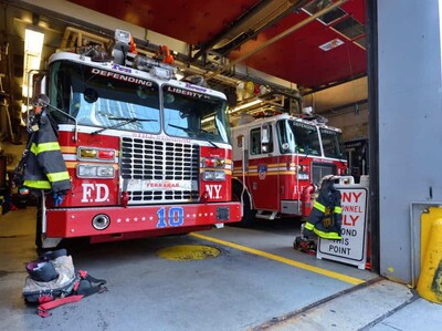 Incendio en El Bronx deja un muerto y diez heridos