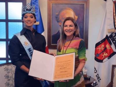 Joheirry Mola es reconocida como hija adoptiva de Santo Domingo tras su coronación como Miss Mundo 2026