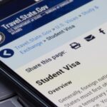 Juez federal suspende la nueva norma sobre visados para estudiantes y periodistas