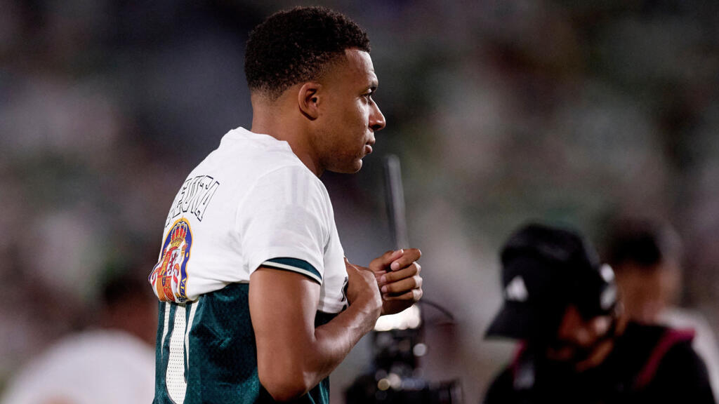 Kylian Mbappé enfrenta críticas por ocultar camiseta en apoyo a Ceuta