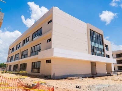 La construcción del nuevo Centro Universitario de la UASD en Santo Domingo Este avanza un 60%