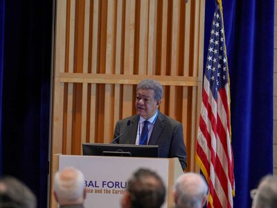 Leonel Fernández advierte sobre fragmentación geopolítica en el VIII Foro Global