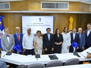 PUCMM inaugura aula-estrado en Santiago en honor a Flavio Darío Espinal Hued
