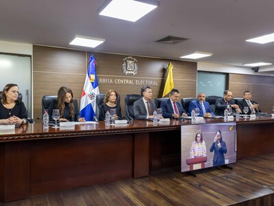 Proponen incentivos y voto electrónico para reducir la abstención electoral en República Dominicana