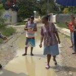 Residentes de La Ureña exigen reparación de calles en condiciones deplorables