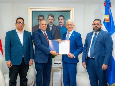 Contratos Estado con empresas privadas: Ejecutivo deposita propuesta en el Senado