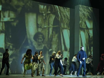 Educación presenta el musical Mariposas de Acero a estudiantes