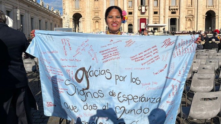 Encuentro Internacional por la Paz reúne en Asís a migrante peruana Katya