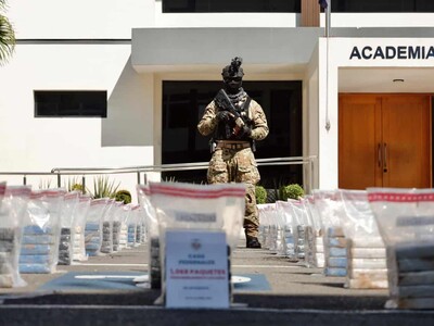Incautan más de una tonelada de presunta cocaína en Pedernales