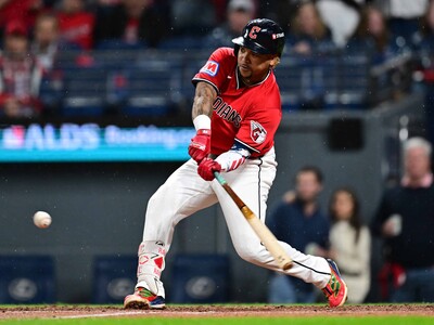 José Ramírez impulsa a Guardians y elimina a White Sox en el Juego 5