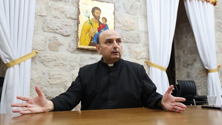 León XIV escribe al padre Romanelli tras ataque en Gaza