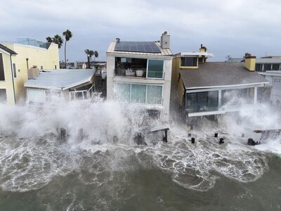 Long Beach inicia labores de limpieza tras los daños de la tormenta Rachel