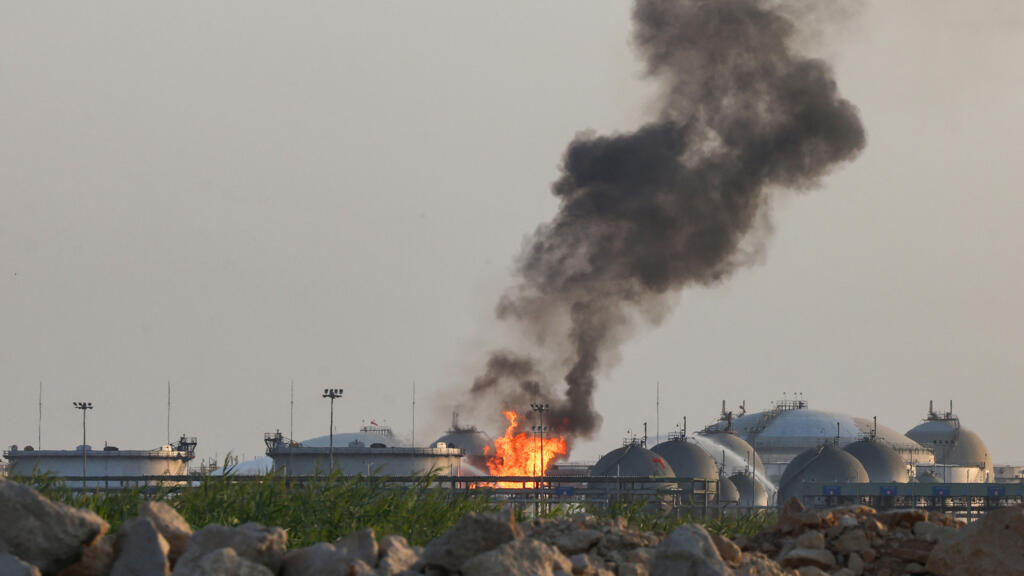 Los hutíes reivindican ataque a instalación de Aramco tras bombardeos en Saná