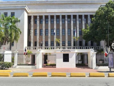 Minerd fija plazos para evaluación docente y pagos retroactivos