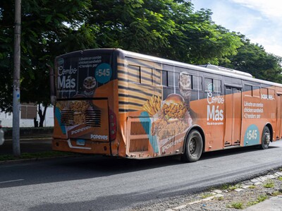 Publicidad en corredores desdibuja colores en autobuses del Gran Santo Domingo