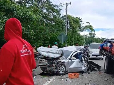 Tapón en autopista Duarte por accidente múltiple con al menos seis vehículos