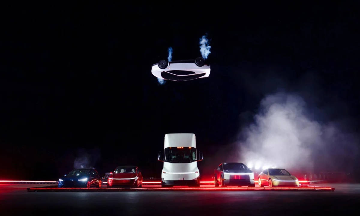 Tesla Roadster: nueva promesa de venta para 2028 tras el prototipo
